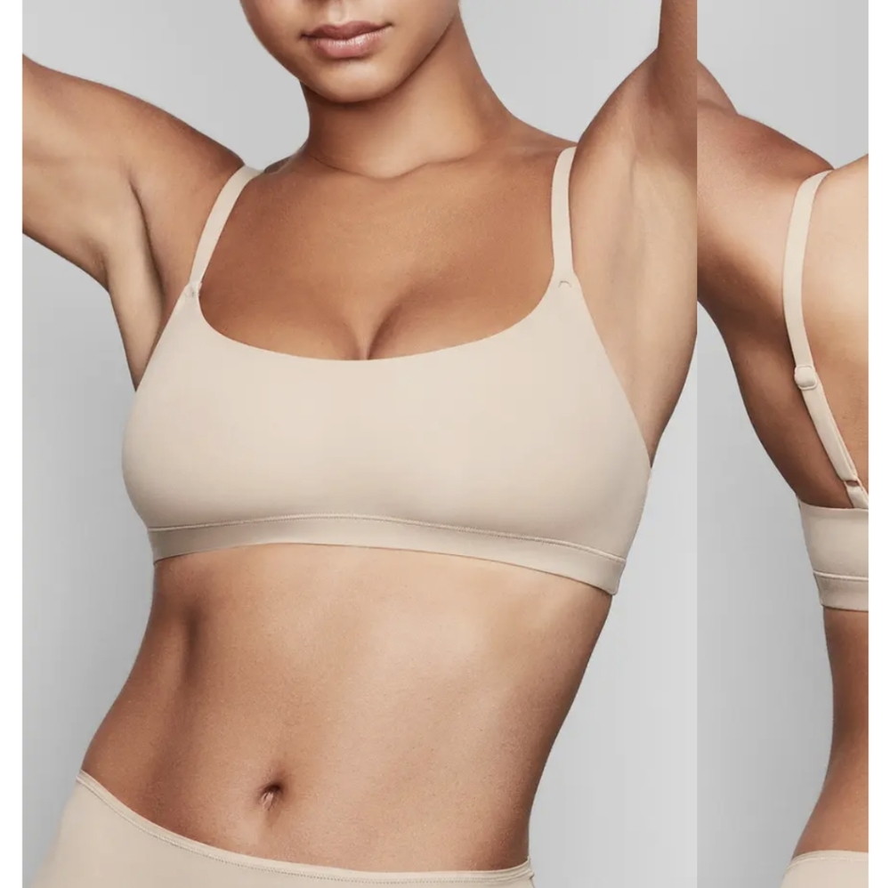SKIMS Fits Everybody Scoop Neck Bra